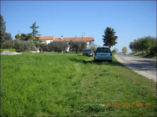 Immagine per Terreno edificabile in vendita a Castorano via Periferia