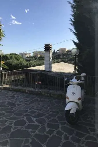 Immagine per Villa in asta a Sanremo via Franco Alfano 103