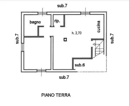 Villa Bifamiliare 24, Luni