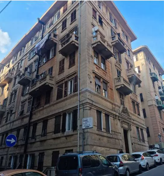 Immagine per Appartamento in asta a Genova corso Martinetti 6