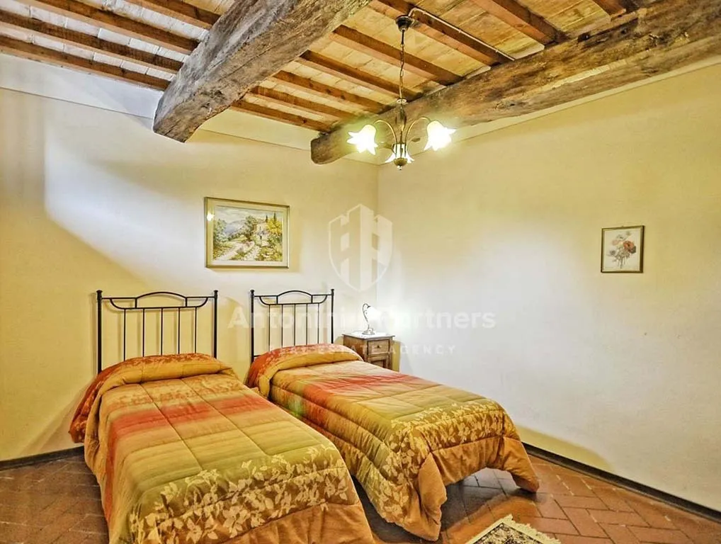 Immagine per Porzione di casa in vendita a Tuoro sul Trasimeno via Vernazzano Basso