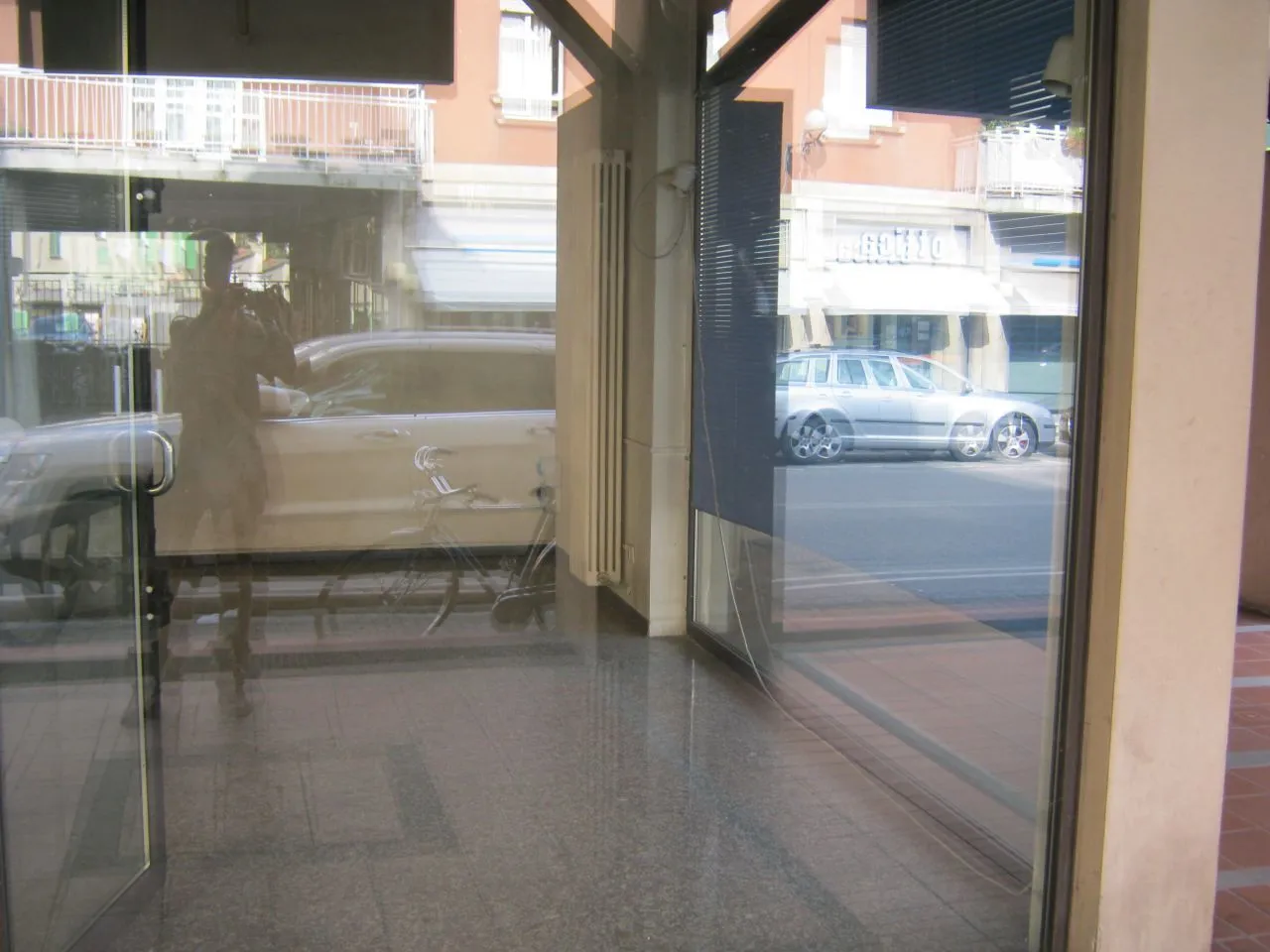 Immagine per Locale commerciale in affitto a Collecchio via Spezia