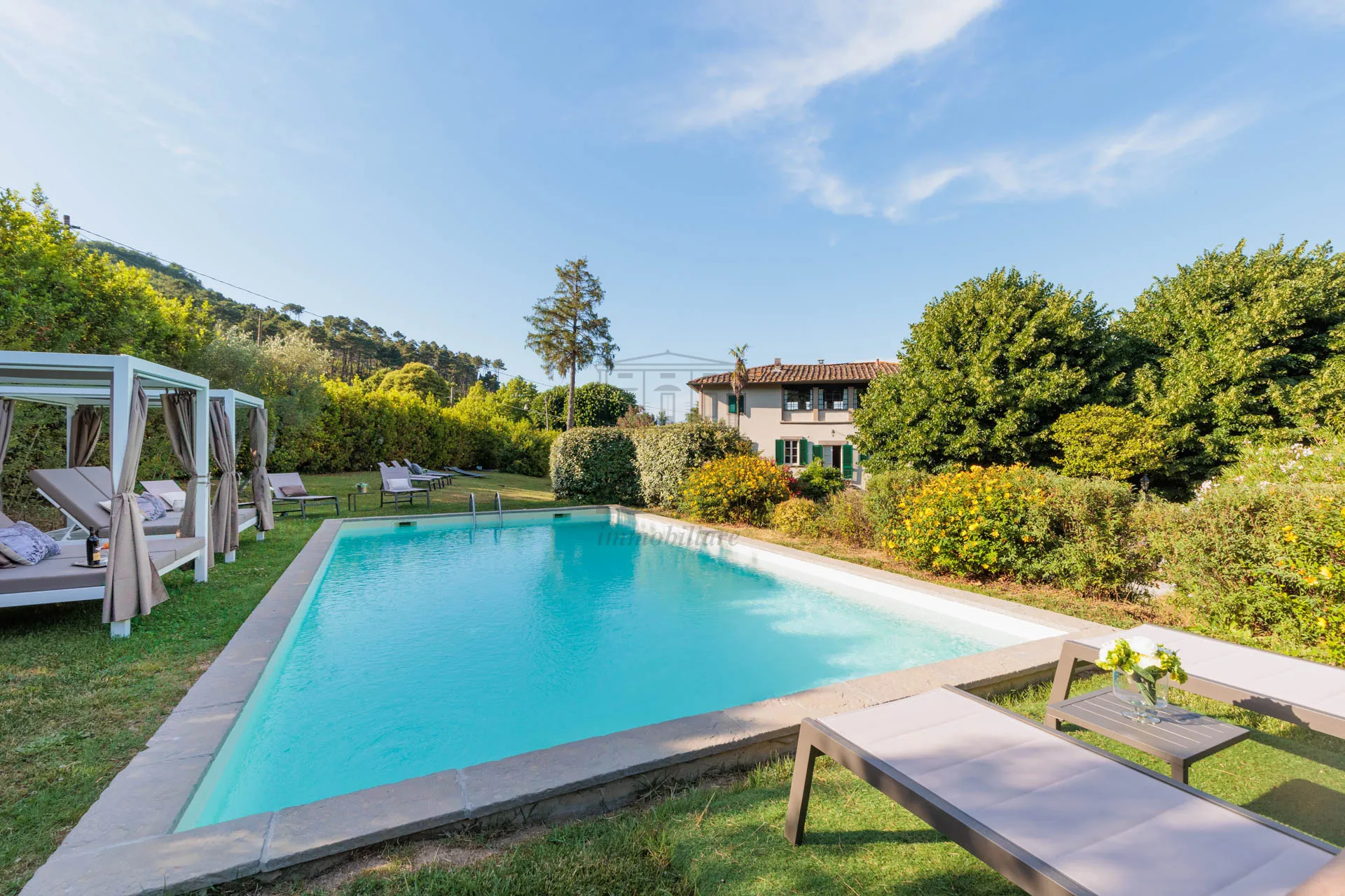 Immagine per Villa in vendita a Lucca via Vicopelago