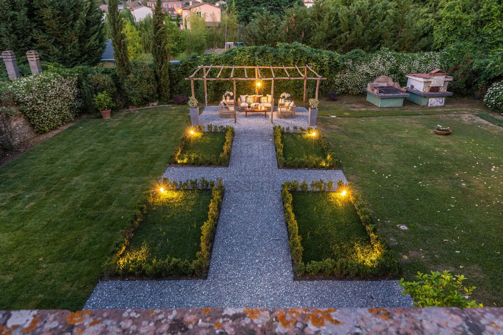 Immagine per Villa in vendita a Lucca via Vicopelago