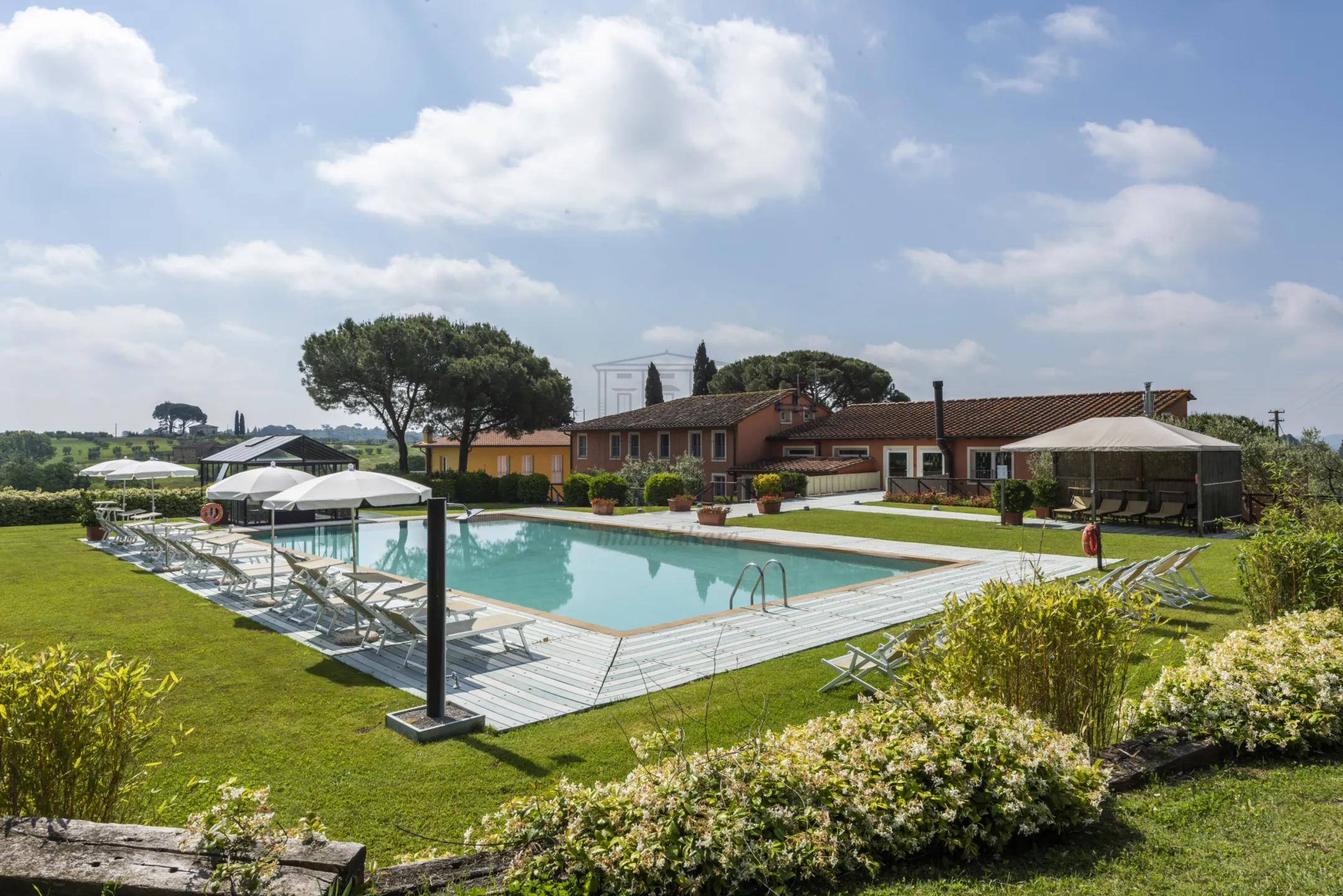 Immagine per Casale in vendita a Lucca via Di Montecarlo 59