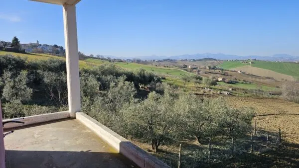 Villa Trifamiliare via Fontenova Snc, Belvedere Ostrense