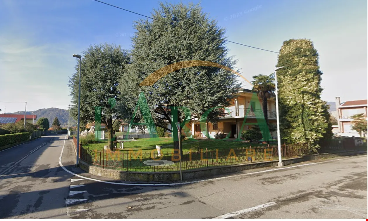 Immagine per Villa in vendita a Capriolo via Gaggia 1