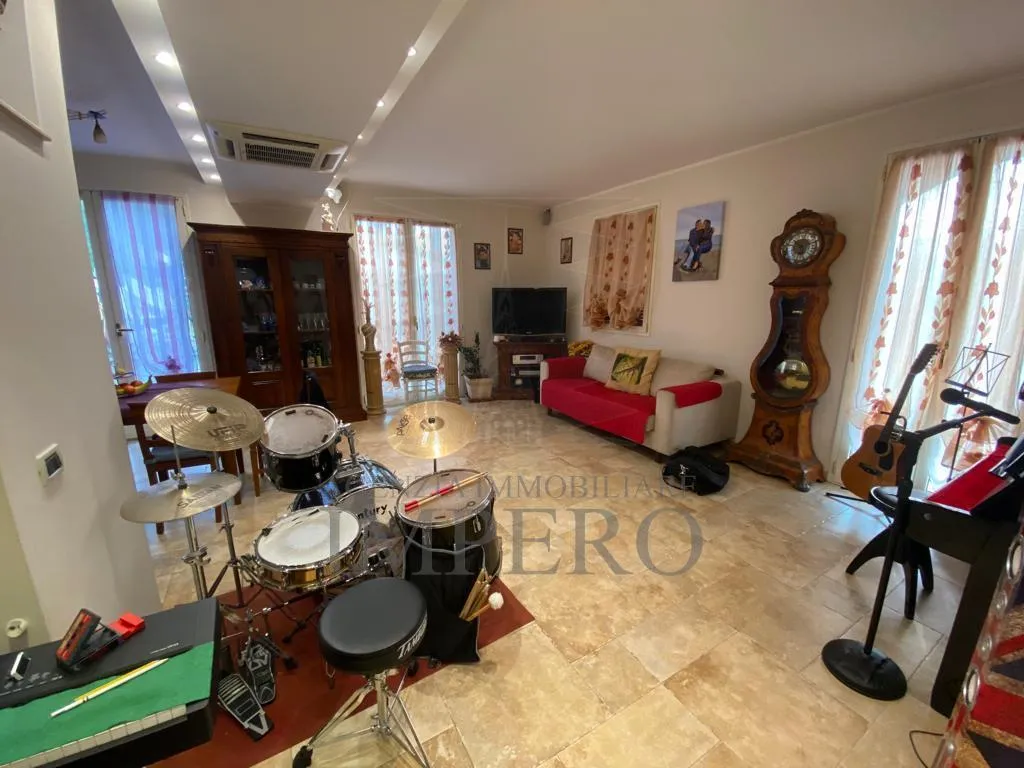 Immagine per Villa bifamiliare in vendita a Soldano via Località Oria 104