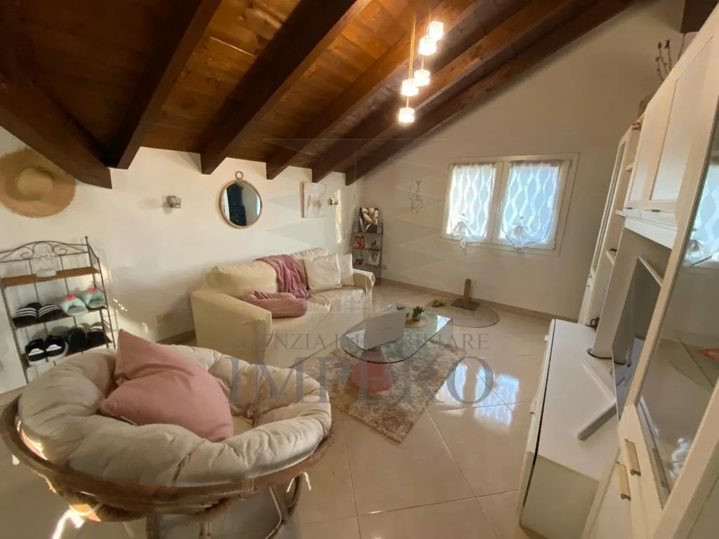 Immagine per Villa bifamiliare in vendita a Soldano via Località Oria 104