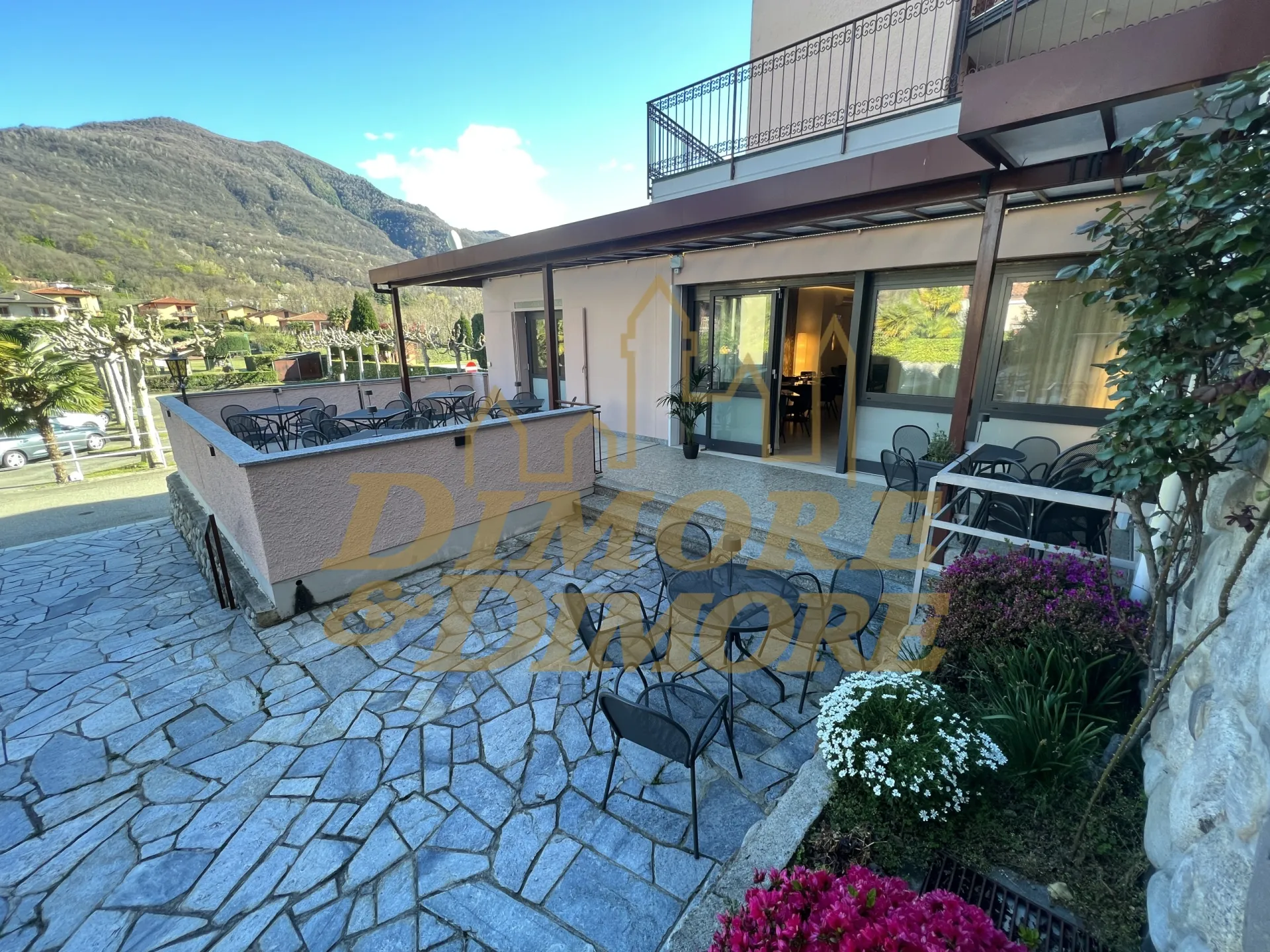 Immagine per Ristorante Pizzeria in vendita a Brezzo di Bedero via Dei Fiori 39