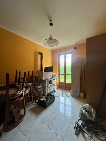 Villa Trifamiliare strada Gardiora, Bordighera