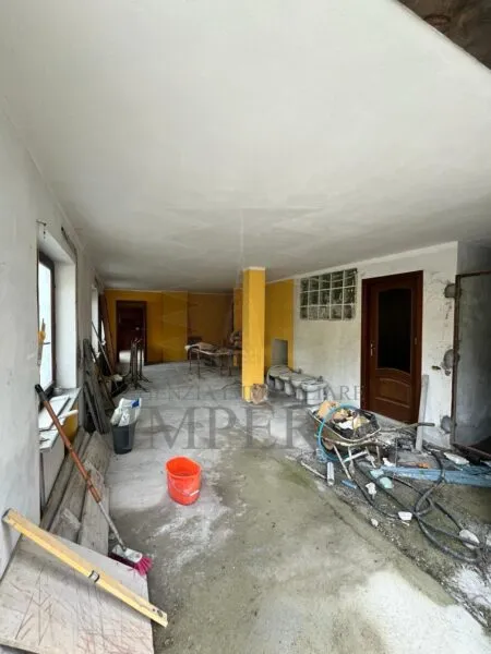 Villa Trifamiliare strada Gardiora, Bordighera