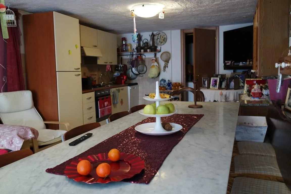 Immagine per casa semindipendente in vendita a Luni via Caffaggiola 7