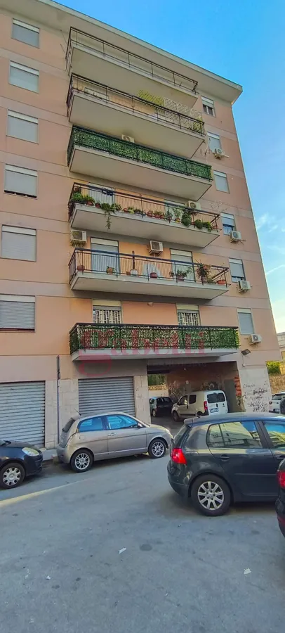 Immagine per Appartamento in vendita a Palermo via Filippo Orioles