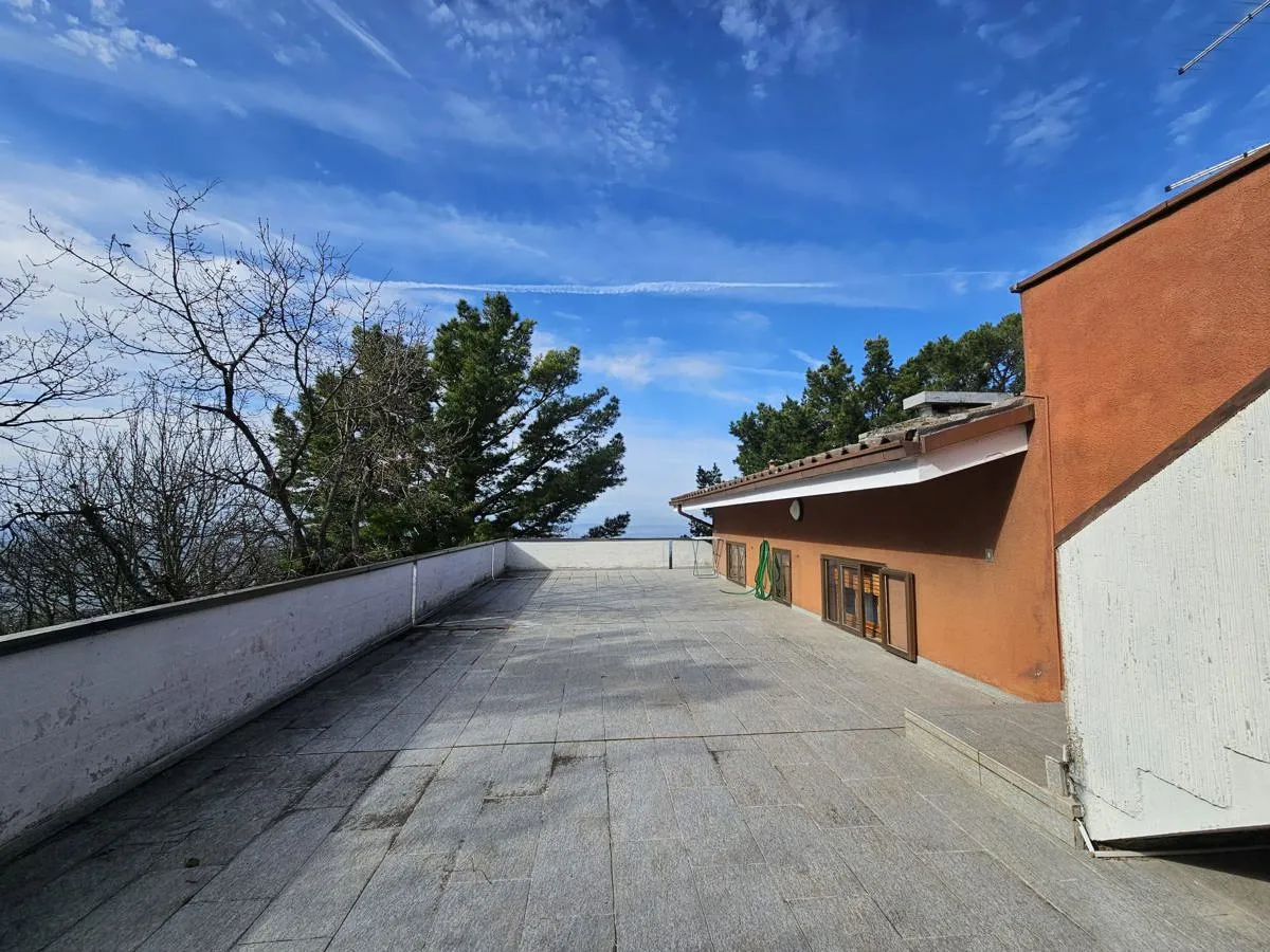 Immagine per Villa in vendita a Arezzo via Viucola Di Poggiomondo