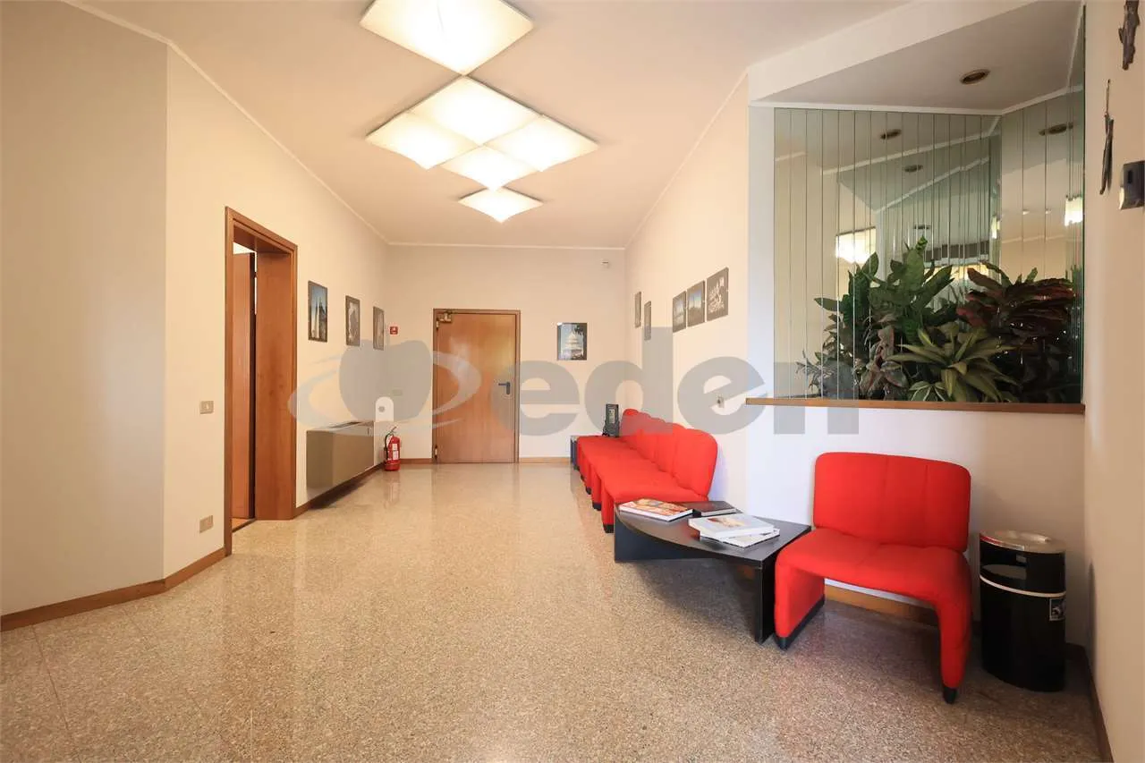 Immagine per Ufficio in affitto a Modena via Vittorio Bottego 49