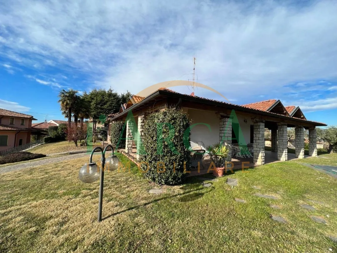 Immagine per Villa in vendita a Adro via Provinciale 27