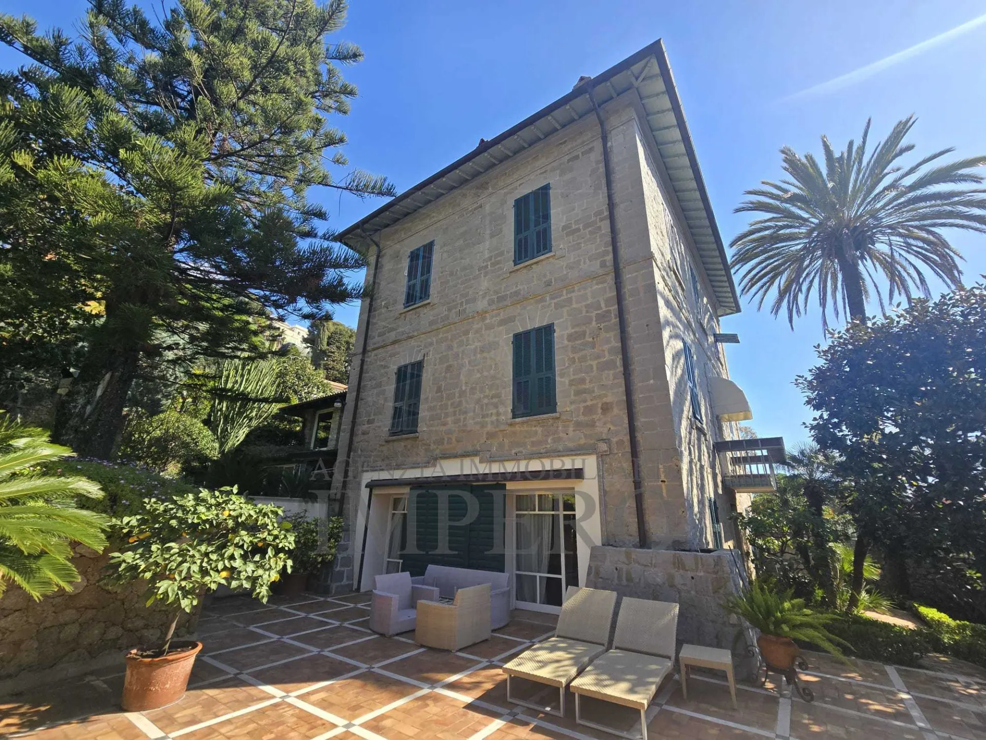 Immagine per Porzione di casa in vendita a Bordighera via Romana