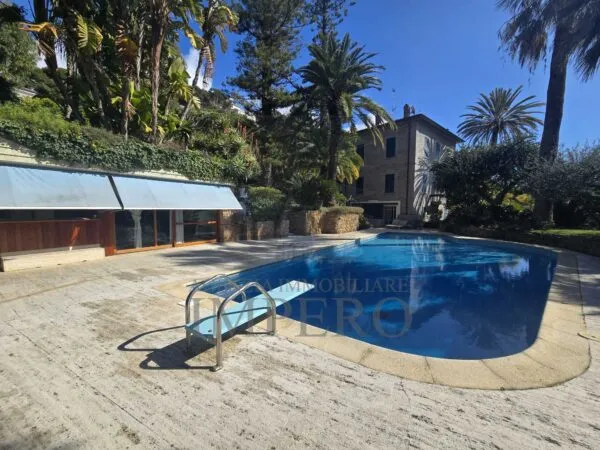Porzione Di Casa via Romana, Bordighera