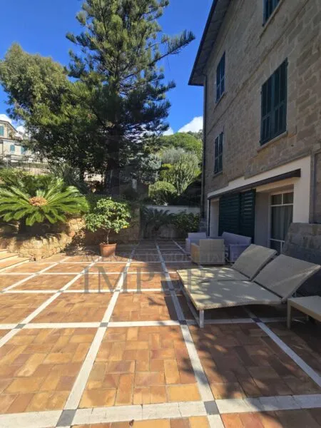 Porzione Di Casa via Romana, Bordighera
