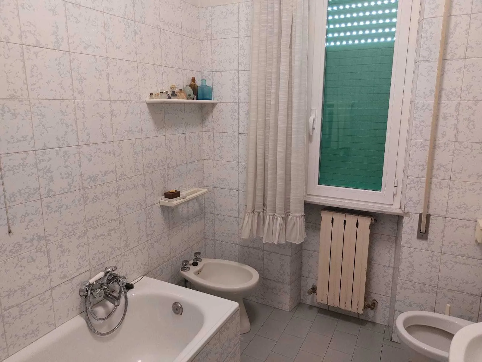 Immagine per casa semindipendente in vendita a Luni strada Statale 1