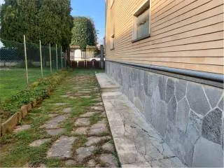 Immagine per Villa Bifamiliare in Vendita a Novara Via Marcello Prestinari 12