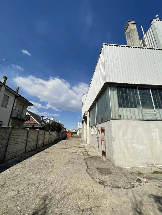 Immagine per Capannone Industriale in vendita a Legnano