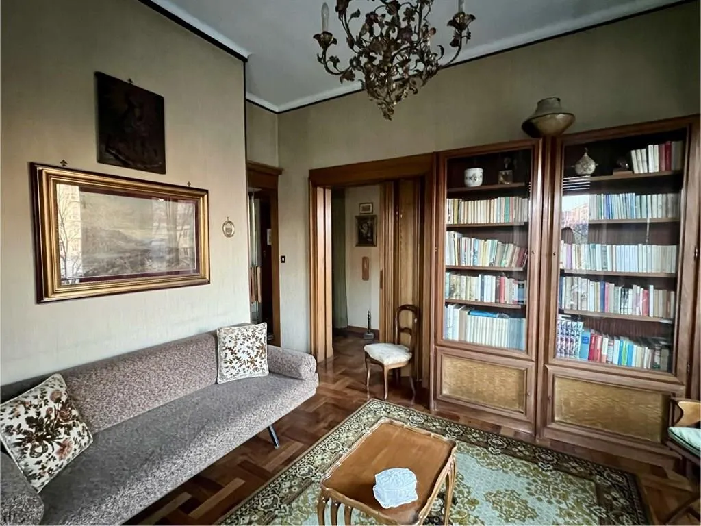 Immagine per Appartamento in affitto a Torino via Sismonda