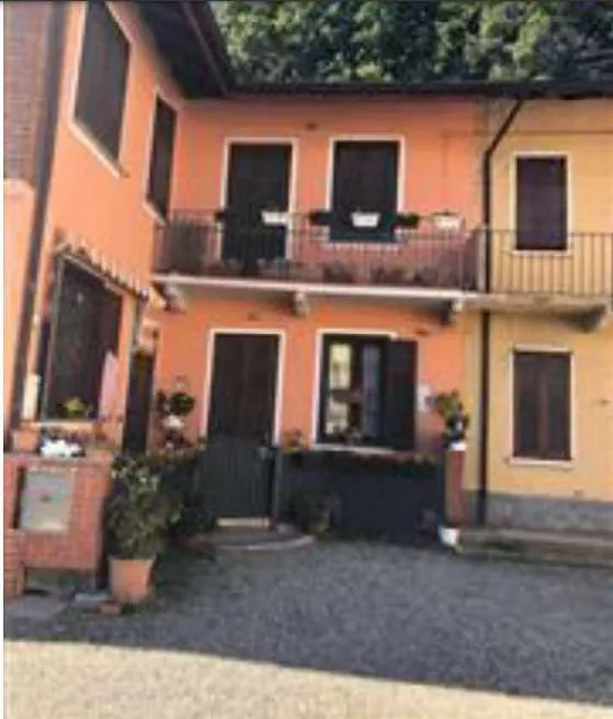 Immagine per Appartamento in asta a Sesto Calende via Largo Cavallotti 1