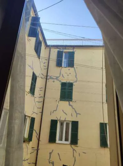 Immagine per Appartamento in asta a Genova via Chiusone 6