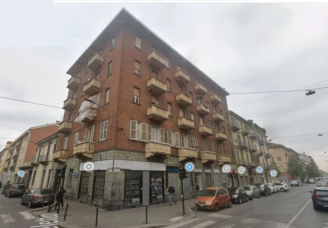 Immagine per Negozio in vendita a Torino via Vorso Vercelli 90