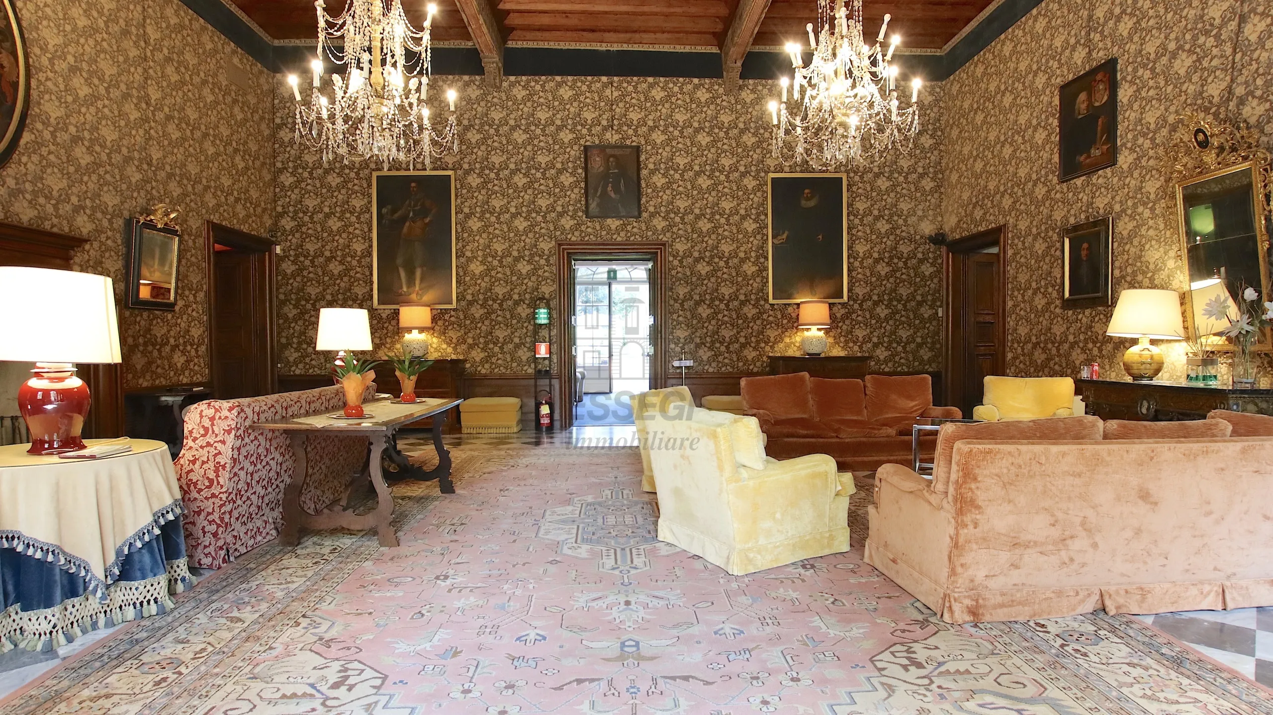 Immagine per Villa in vendita a Lucca via Nuova Per Pisa