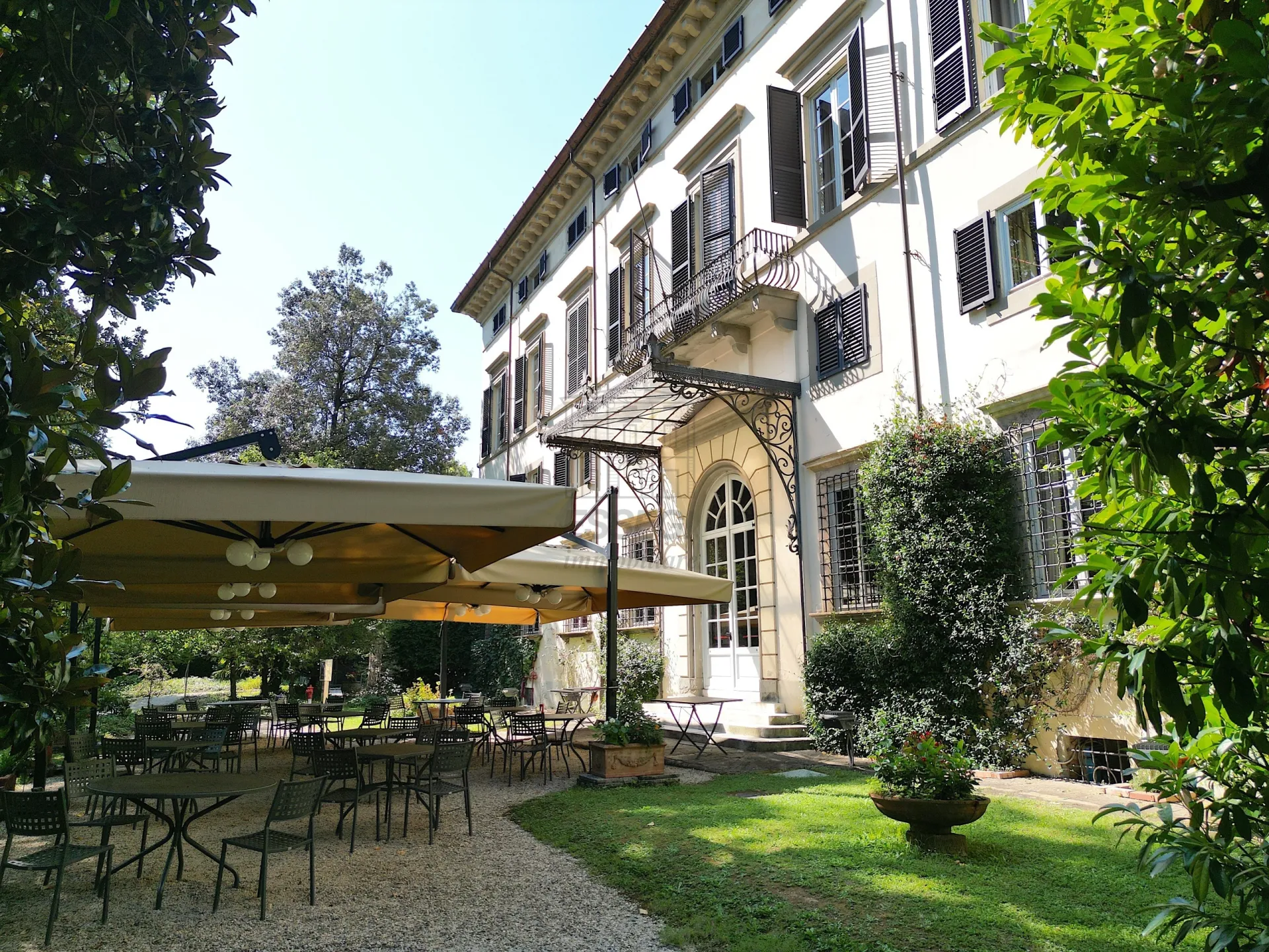Immagine per Villa in vendita a Lucca via Nuova Per Pisa