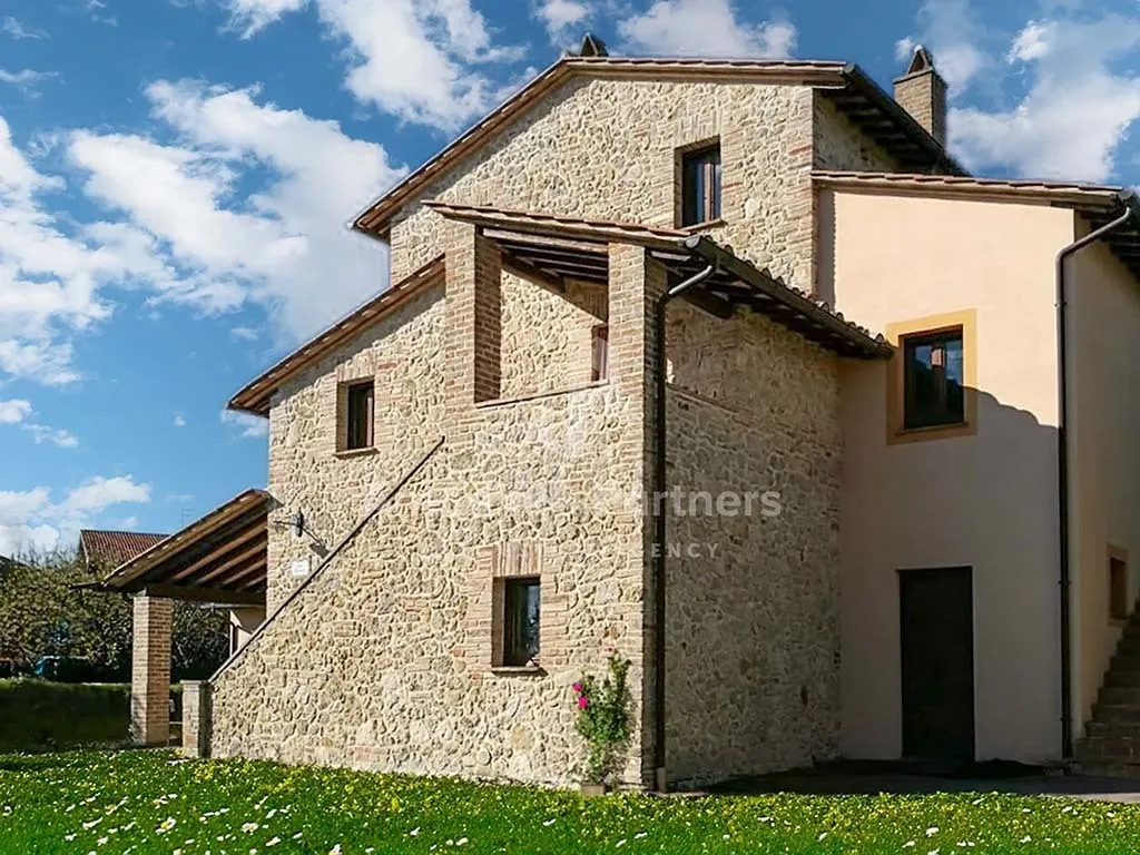 Immagine per Casale in vendita a Avigliano Umbro strada Provinciale 37