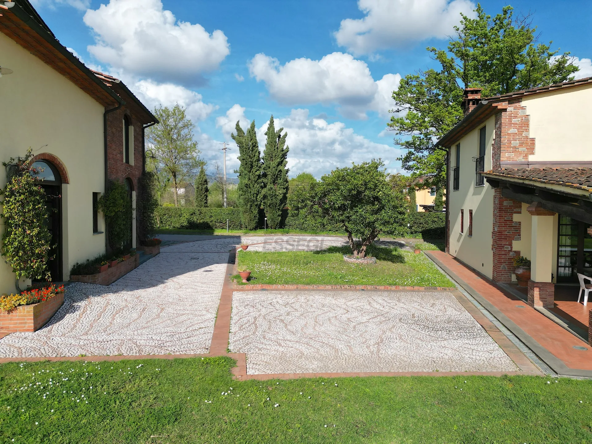 Immagine per Casale in vendita a Capannori via Stradone Di Camigliano 151