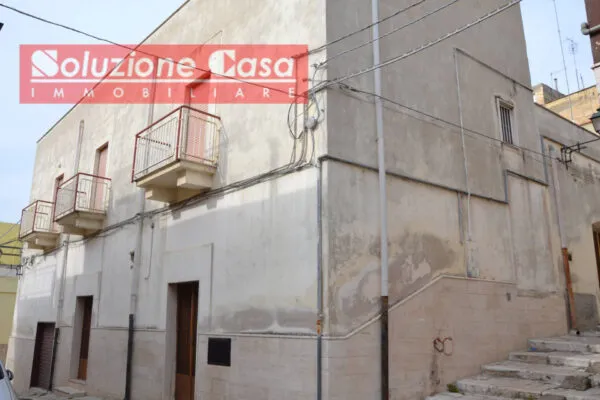 Casa Indipendente via Lucano, Canosa Di Puglia