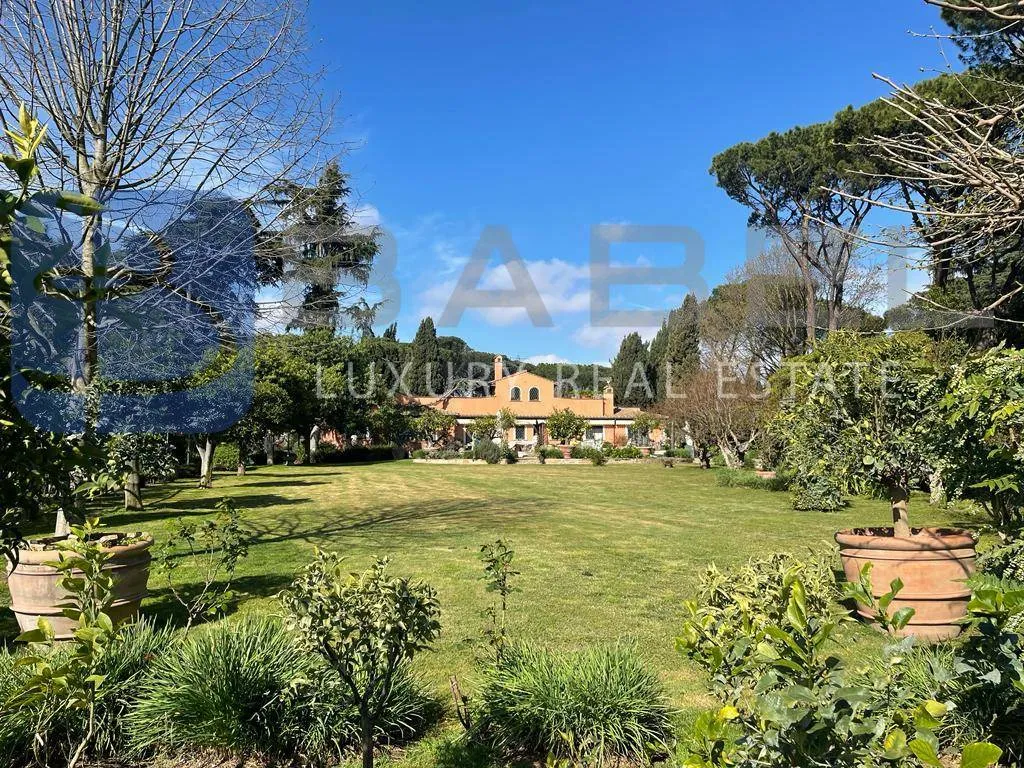 Immagine per Villa in vendita a Roma Via Dei Metelli