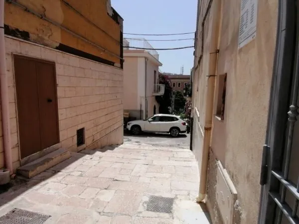 Casa Indipendente via Domenico Cotugno, Canosa Di Puglia