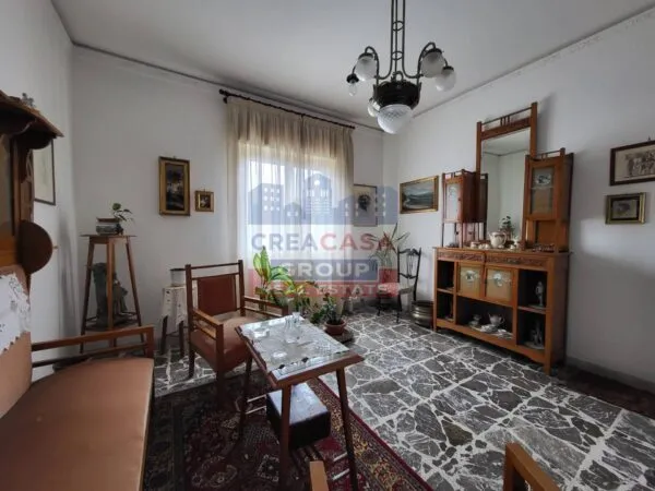 Appartamento via Lazio, Giarre
