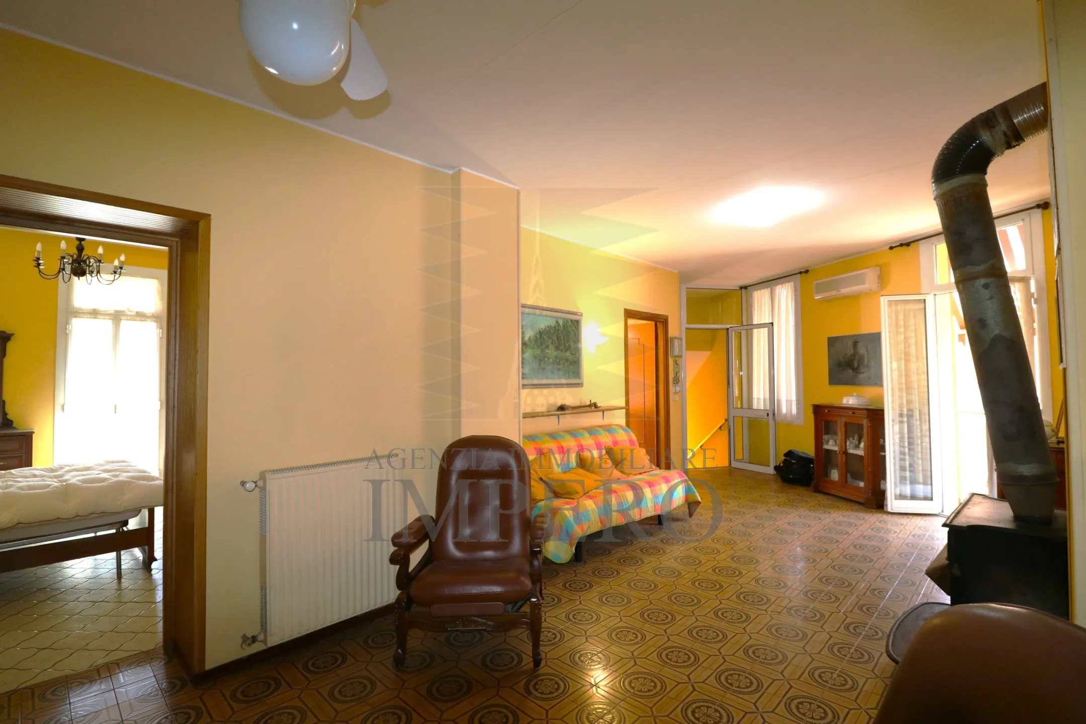 Immagine per Porzione di casa in vendita a Camporosso corso Vittorio Emanuele 99