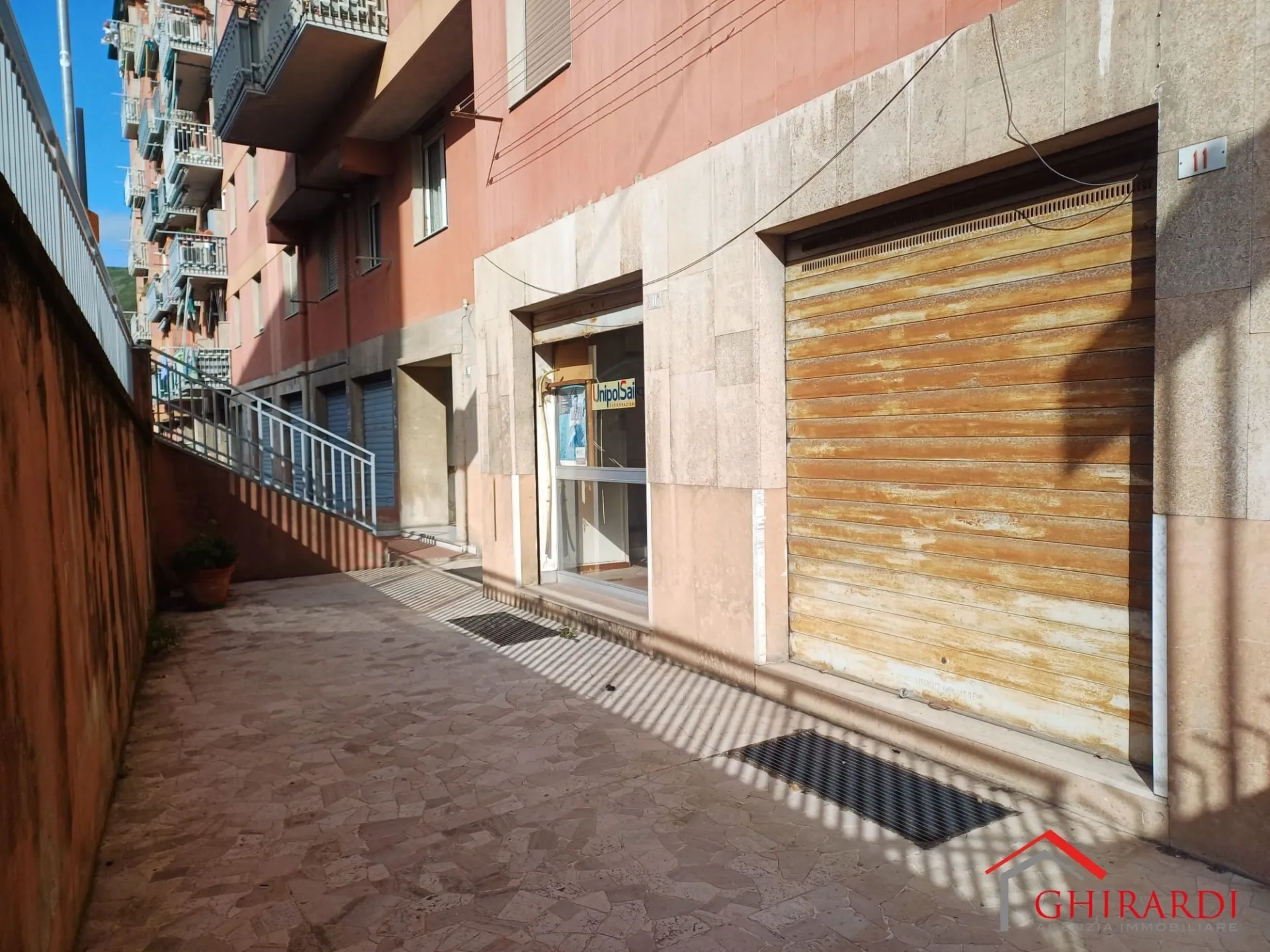 Immagine per Ufficio in vendita a Genova via Giovanni Arrivabene 11