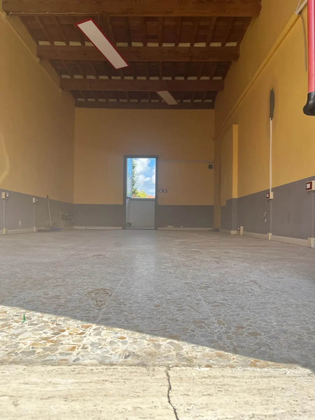 Immagine per Locale commerciale in affitto a Lucca