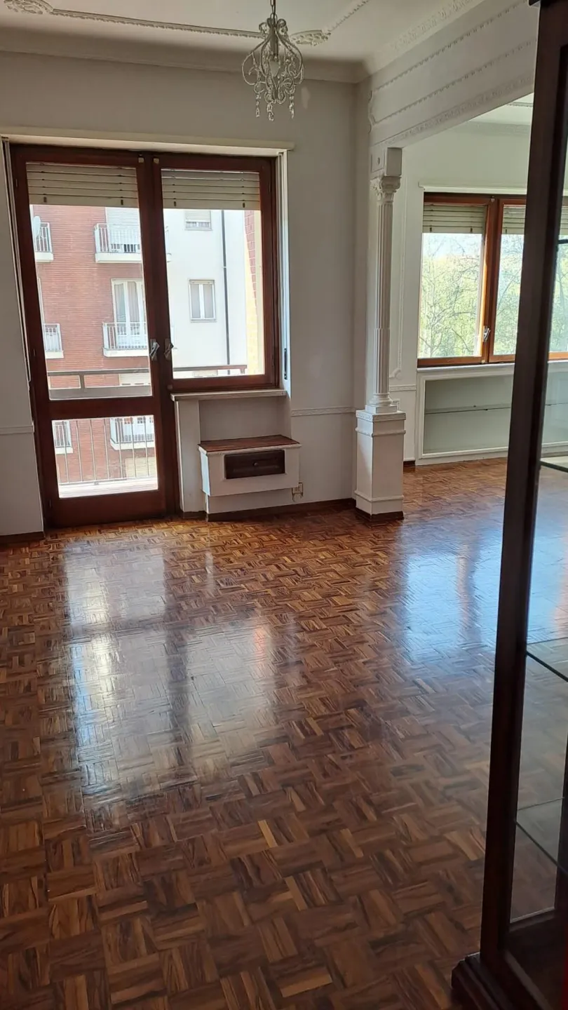 Immagine per Appartamento in vendita a Torino via giovenale ancina