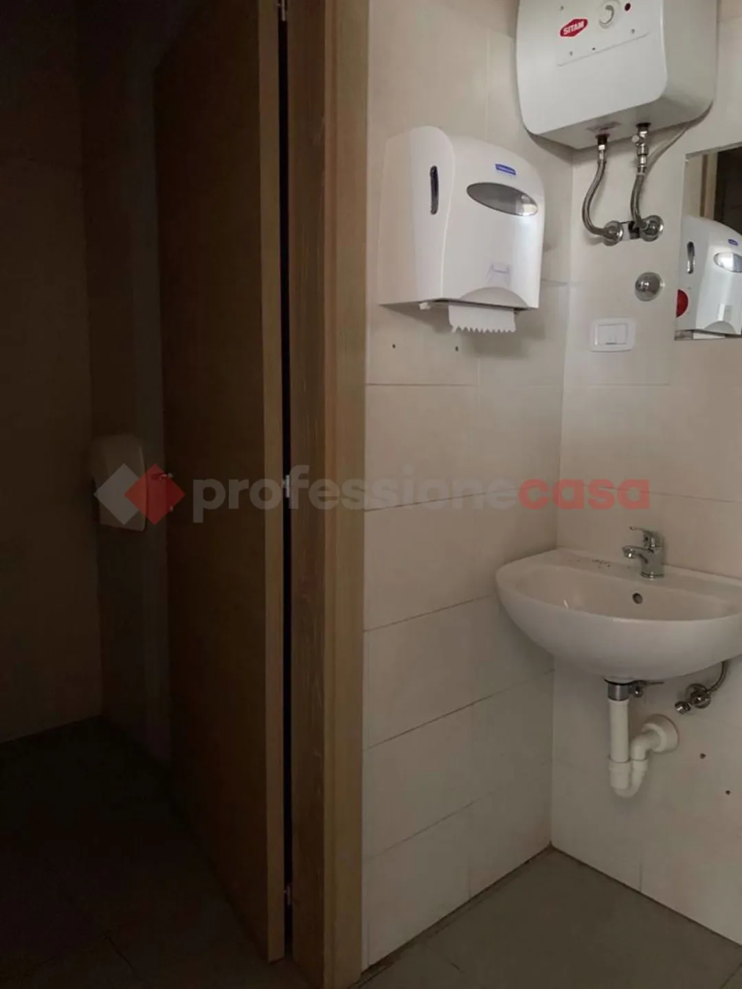 Immagine per Ufficio in affitto a Arezzo via Indicatore Zona F