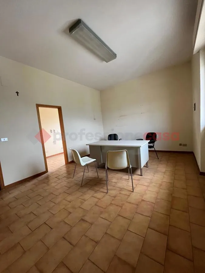 Immagine per Ufficio in affitto a Arezzo via Calamandrei