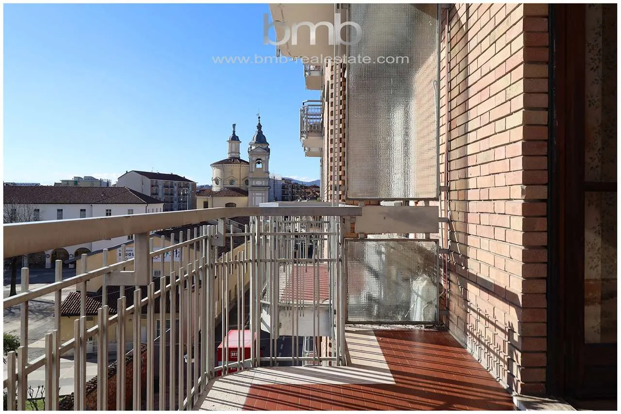 Immagine per Appartamento in vendita a Chieri via Vittorio Emanuele Ii 113