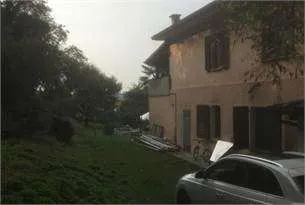 Immagine per Villa Trifamiliare in asta a Monvalle via Iv Novembre 3