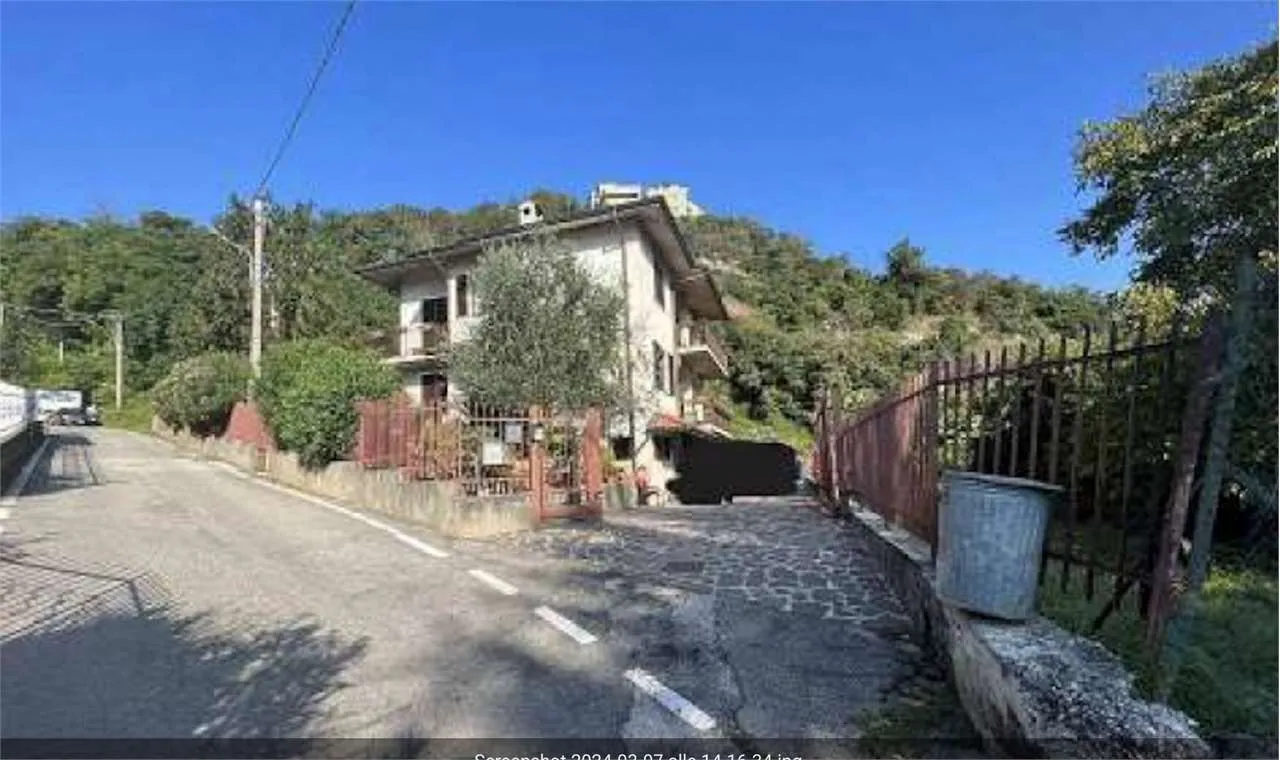Immagine per Villa in asta a Garlate via Sanvirio 60