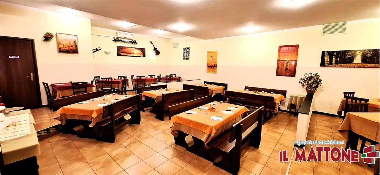 Immagine per Pizzeria in vendita a Campomorone piazza Marconi