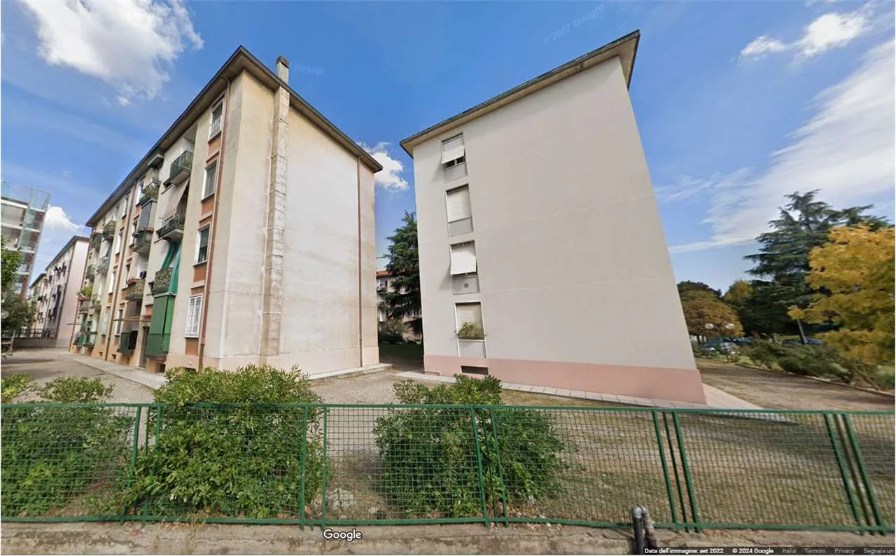 Immagine per Appartamento in asta a Legnano via Padre Reginaldo Giuliani 40